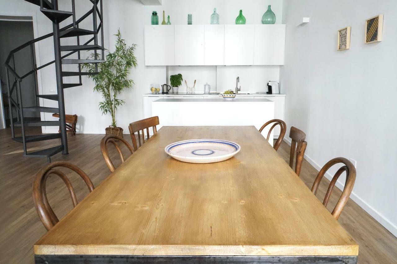 T-Home / Stylish Apartment Palermo Center Esterno foto